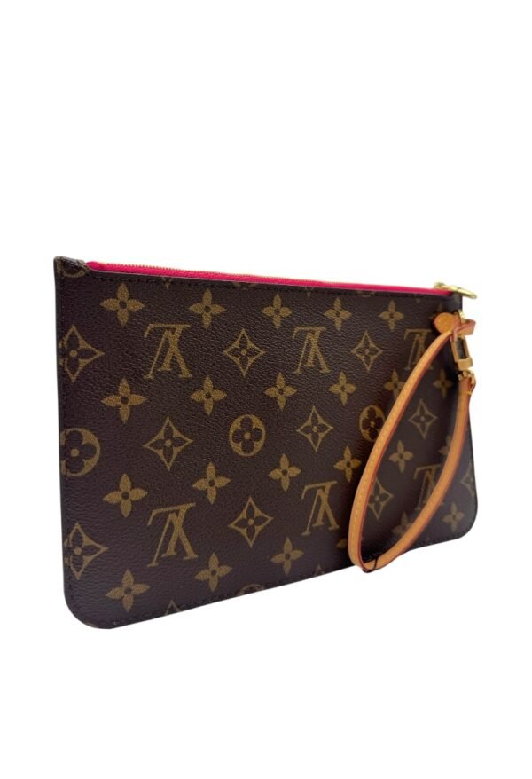 LOUIS VUITTON - POCHETTE MONOGRAM